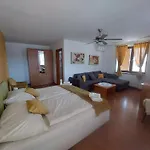 Agnes Affittacamere 4*