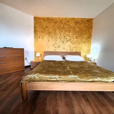 Guest house Agnes 4*